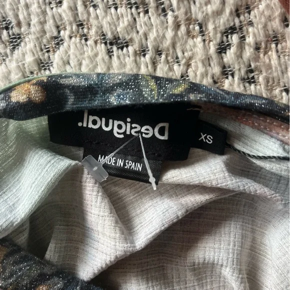 Desigual Van Gogh Detail Top - Picture 3 of 4